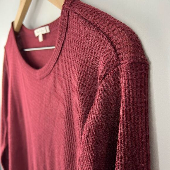 Willow & Clay Burgundy L/S Henley Cropped Top L NWT - Picture 3 of 7
